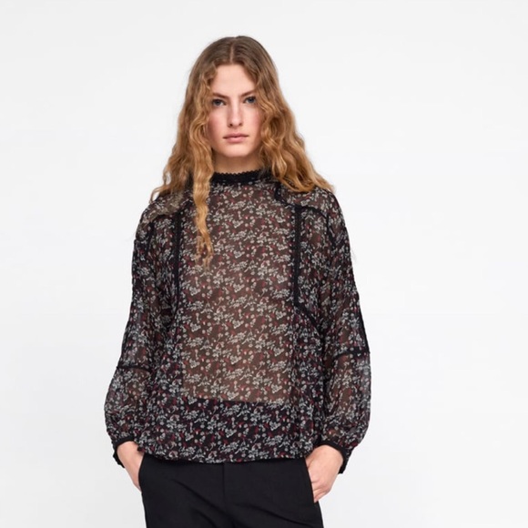Zara Tops - Zara Floral Print Peasant Blouse Balloon Sleeves